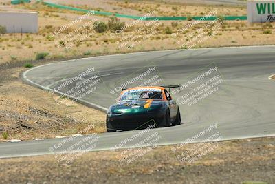 media/May-31-2025-CalClub SCCA (Sat) [[2c1a04e1ee]]/Qualifying/Group 2/Turn 4/